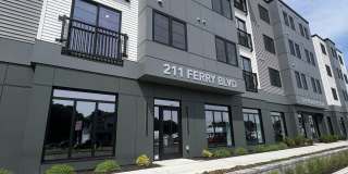 211 Ferry Blvd Gallery 14