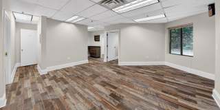 2141 WISCONSIN Avenue NW Gallery 4