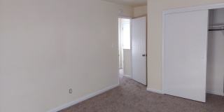 2 Bedroom duplex with one car garage 2 Bedroom duplex with one car garage Gallery 4