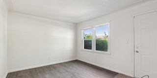 $1300 3 bedroom bungalow Gallery 6