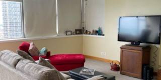 6301 N Sheridan rd Gallery 7