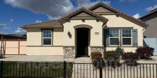 1697 W Woodward Ave Gallery 1