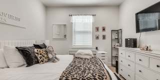 1640 North Leverett Avenue Gallery 40