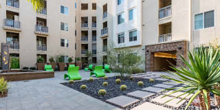 Luce Apartments Gallery 77