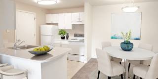 River Oaks Apartments Gallery 4