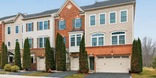 548 DEEP CREEK View Gallery 1