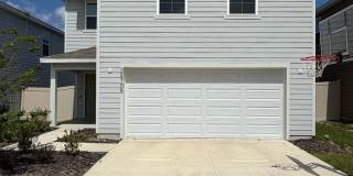 Beautiful Home in Newberry, FL – Spacious, Modern, and Peaceful Living Gallery 1