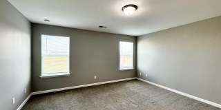 2346 Huntly Place Gallery 17