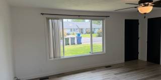 Updated 2 bedroom 1 bath duplex! Updated 2 bedroom 1 bath duplex! Gallery 6