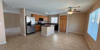 3 Bedroom House with Pool Gallery 4