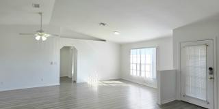 2228 Southeast 19th Avenue Gallery 15