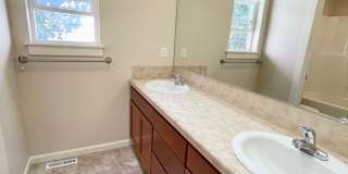 Large Bothell home! Gallery 23