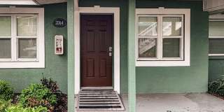Hottest location, unit available near best beaches and downtown Gallery 3