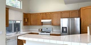 3 Bed 2.5 Ba 2 Story 2 Car Garage in Folsom! 3 Bed 2.5 Ba 2 Story 2 Car Garage in Folsom! Gallery 6