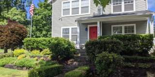 3/2.5 w/loft in DuPont! Gallery 1
