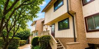 2473 GLENGYLE Drive Gallery 1