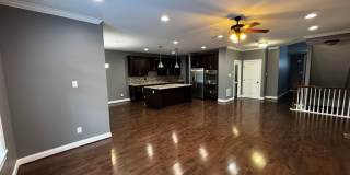 4 STONEHAVEN Circle Gallery 1