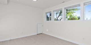 Cozy 4 bed house in Bothell Gallery 31