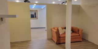 125 N YORK Road Gallery 15