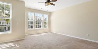 1406 Hamlin Park Circle - 1 Gallery 19