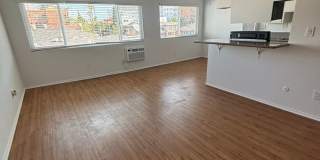 817 S. St. Andrews Pl. Gallery 7