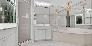 102 Riverside Drive unit: 306 Gallery 36