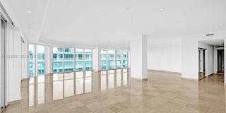 10101 Collins Ave Gallery 9