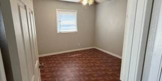 Charming 3-bedroom, 1-bath Gallery 12