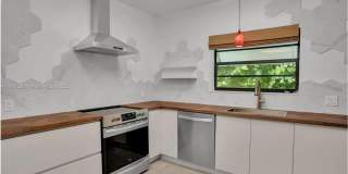 118 E 3rd Ct Gallery 11