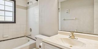 800 IRONWOOD Drive Gallery 24