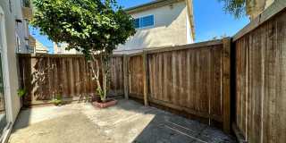 Beautiful 3 Bedroom 2 Bath Condo in Point Loma w/Three Private Patios Gallery 26