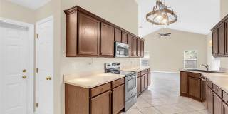 1422 SAFFRON TRAIL Gallery 13