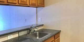 1 Bedroom 1 Bath Condo in Hayward -- Coming Soon!!! Gallery 8