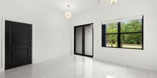 14 Truman Avenue Gallery 7