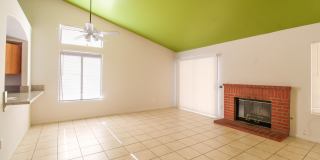 36805 Alder Street Gallery 8