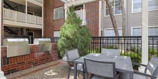 Gables CityWalk Waterford Square Gallery 15