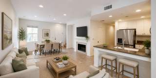 Beautiful 2-Bedroom Home with Resort-Style Amenities Gallery 1