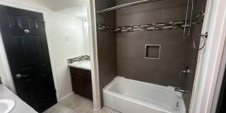 8737 E JACKRABBIT Road Gallery 20