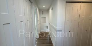 Newly Remodeled 3 Bedroom Duplex Gallery 10