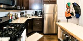 2019 N Hoyne Ave Gallery 10