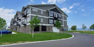 715 Lake Shore Drive Northeast - 203 Gallery 7