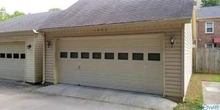 Gorgeous Updated 2BR 3BA Town house Gallery 33