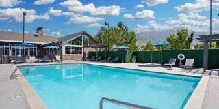 Viewpointe Gallery 26