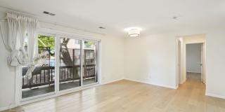 Prime West End/Foggy Bottom Luxury! Gorgeous 2BR/2BA with Private Outdoor Space + Included Parking! Gallery 4