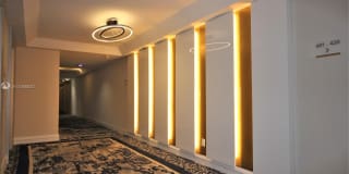 5151 COLLINS AV Gallery 36