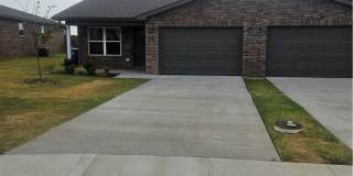Nice Newer Duplexes Near XNA and Bentonville Gallery 10