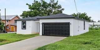 413 East Main Street Gallery 1
