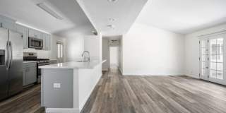 Oversized kitchen and living area! Gallery 1