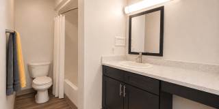 Camelot East Apartments Gallery 16
