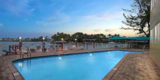 4740 Pine Tree Dr Gallery 10